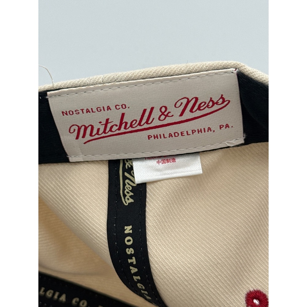 Mitchell & Ness Houston Rockets Snapback Hat Cream Red NBA - Picture 6 of 9